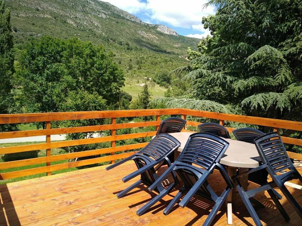 Gite En Haute Provence Montfroc 외부 사진